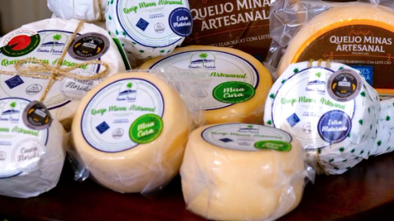 Cerrado Mineiro é a maior região produtora de Queijo Minas Artesanal do Estado Cerrado Mineiro é a maior região produtora de Queijo Minas Artesanal do Estado